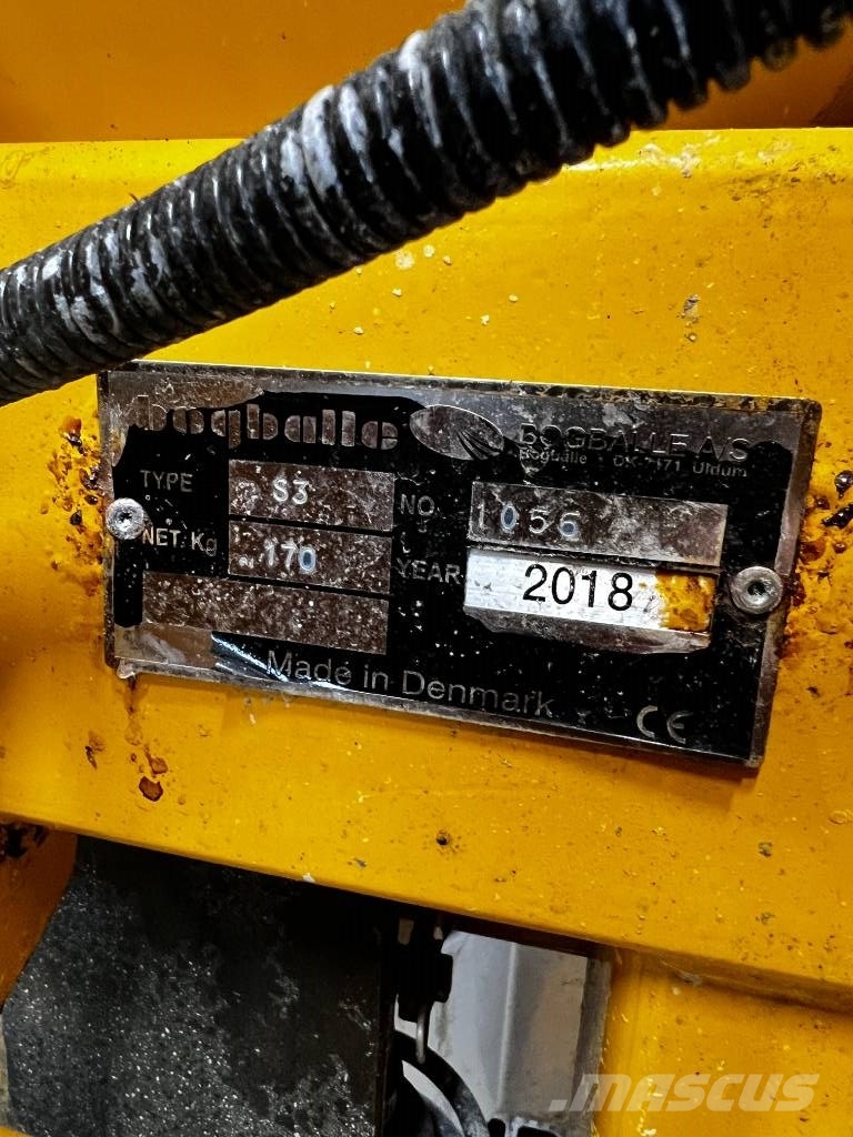 Bogballe Saltspreder S3 معدات نشر الرمال والملح