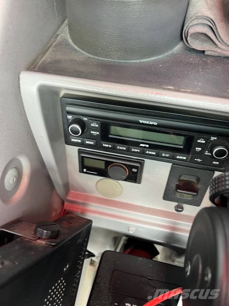Volvo EWR130E 旋轉式挖土機/掘鑿機/挖掘機