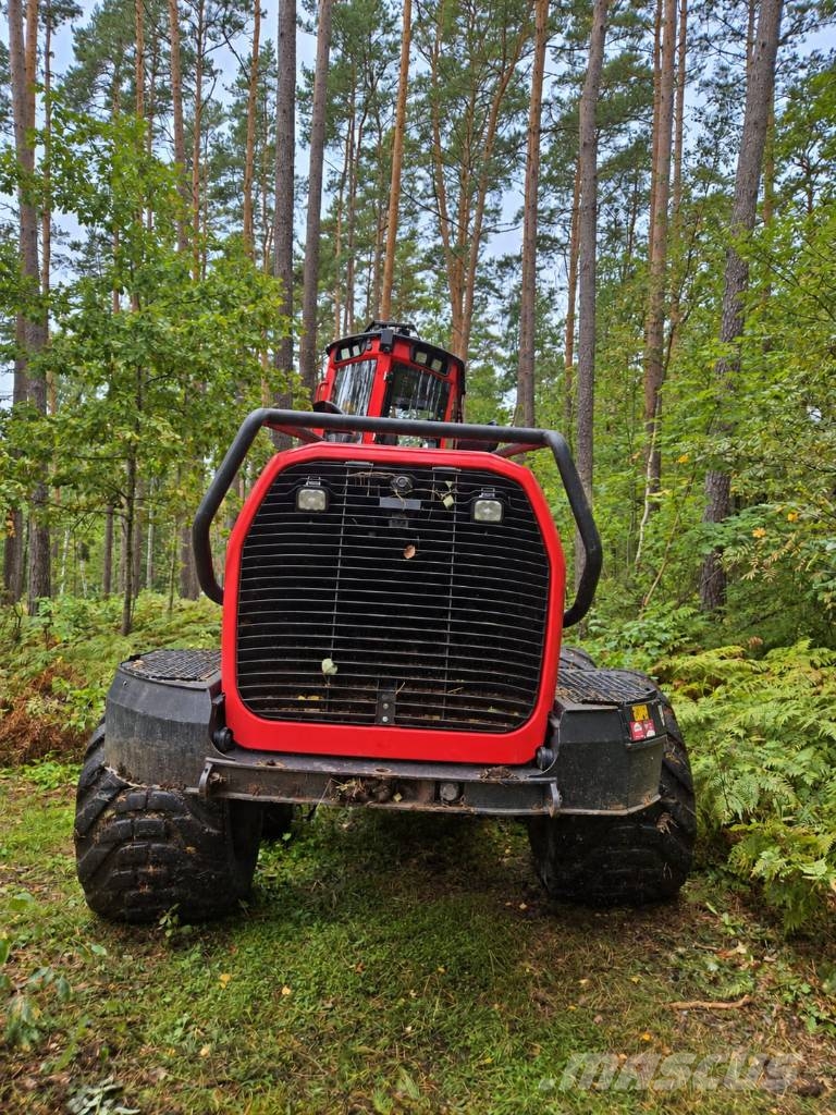 Komatsu XH901-5 Harvesteriai (miško kirtimo mašinos)