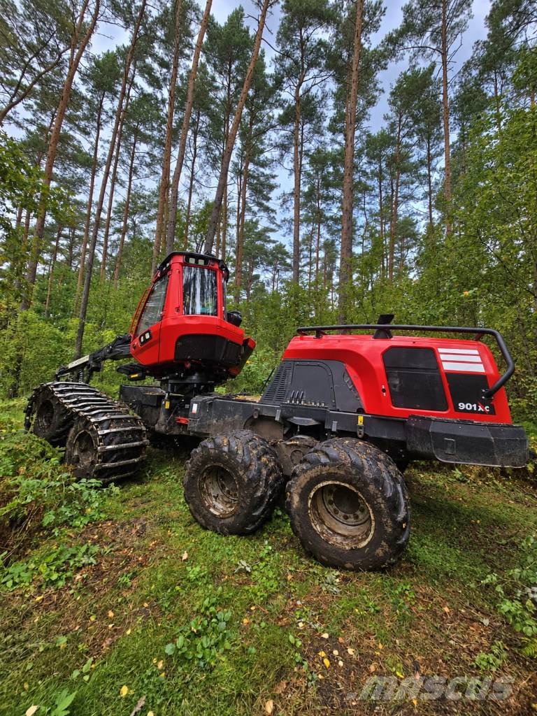 Komatsu XH901-5 Harvesteriai (miško kirtimo mašinos)