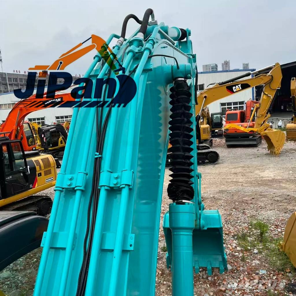 Kobelco SK 200 履带挖掘机