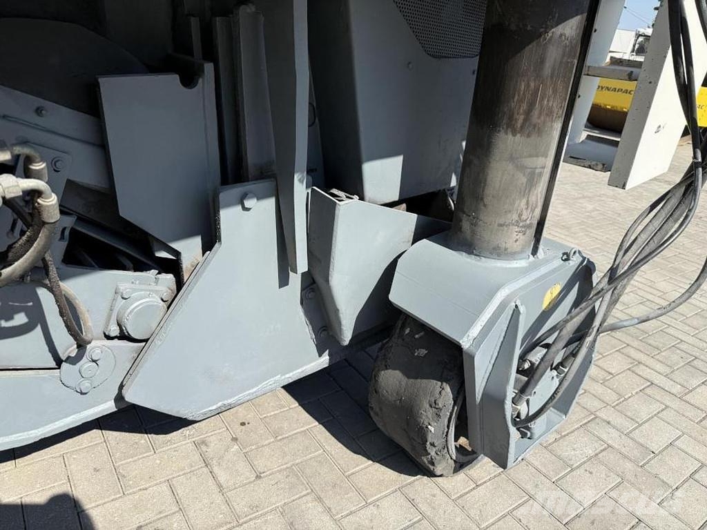 Wirtgen W 1000F Máquinas moledoras de asfalto en frío