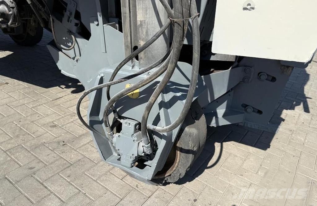 Wirtgen W 1000F Máquinas moledoras de asfalto en frío