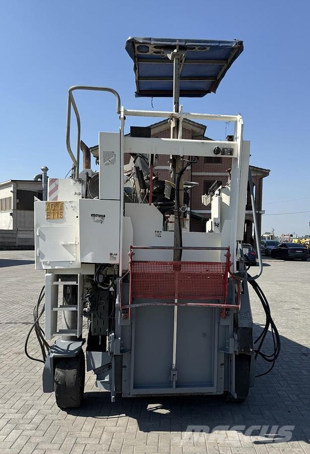Wirtgen W 1000F Máquinas moledoras de asfalto en frío