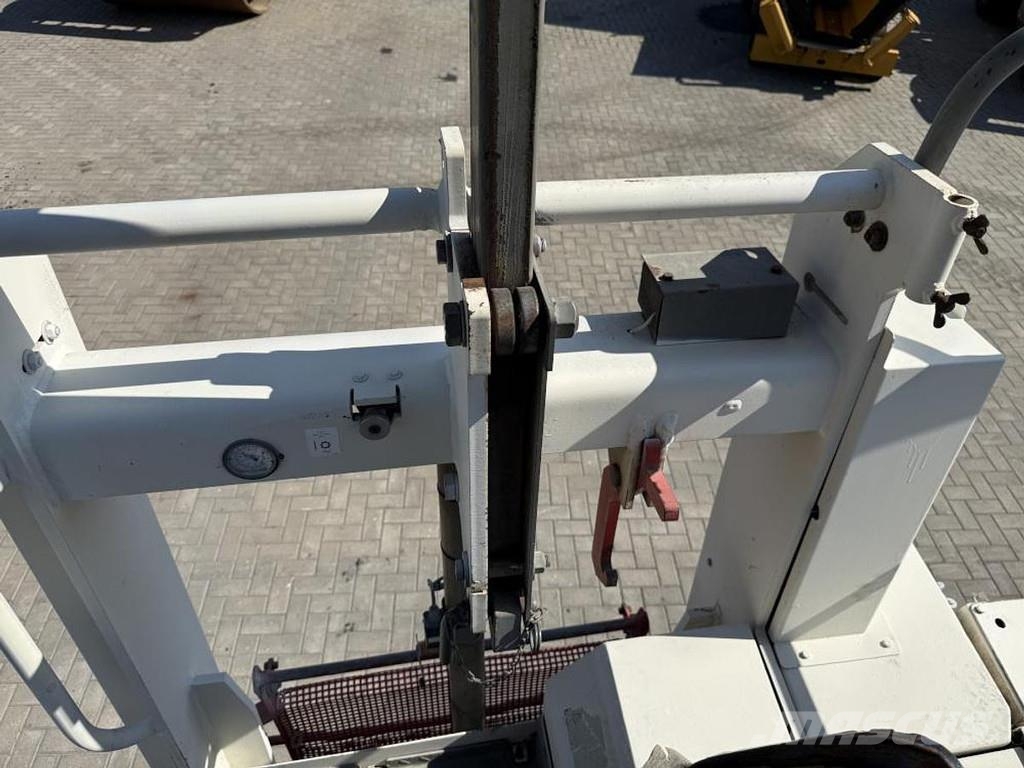 Wirtgen W 1000F Máquinas moledoras de asfalto en frío