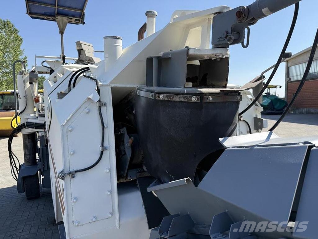 Wirtgen W 1000F Máquinas moledoras de asfalto en frío