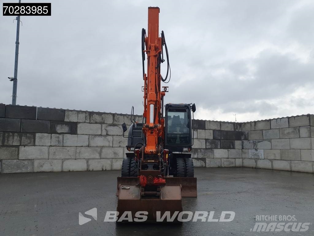 Hitachi ZX140W -3 OUTRIGGERS - ROTOTILT, 2010, Veghel