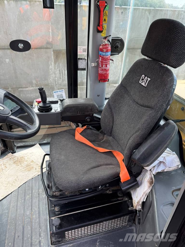 CAT CS 66 B مداحل أحادية الأسطوانة