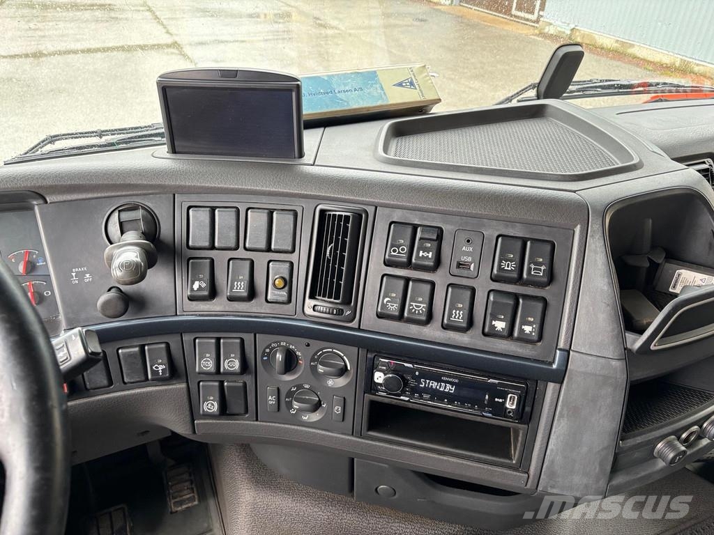 Volvo FH540 6X2*4 VACUM + RETARDER Slamsugningsbil