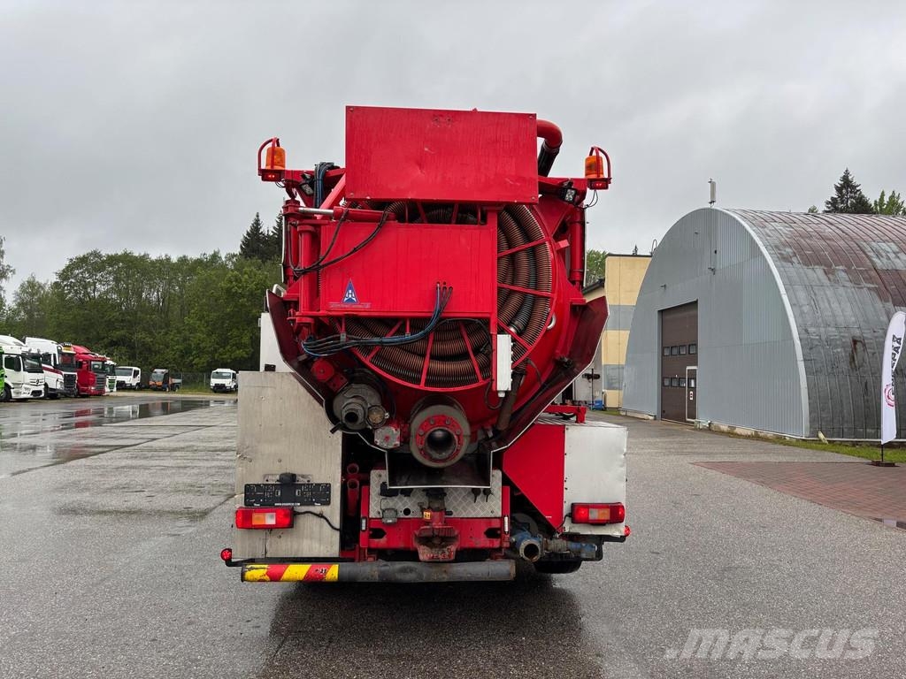 Volvo FH540 6X2*4 VACUM + RETARDER Slamsugningsbil