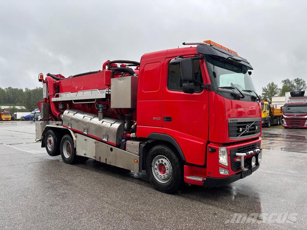 Volvo FH540 6X2*4 VACUM + RETARDER Slamsugningsbil