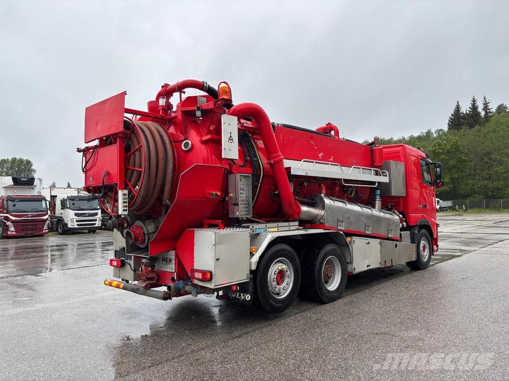 Volvo FH540 6X2*4 VACUM + RETARDER Slamsugningsbil