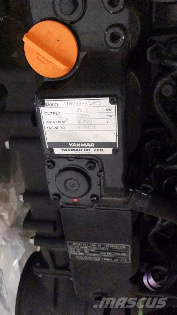 Yanmar Янмар 4TNV88-BSBKC 엔진