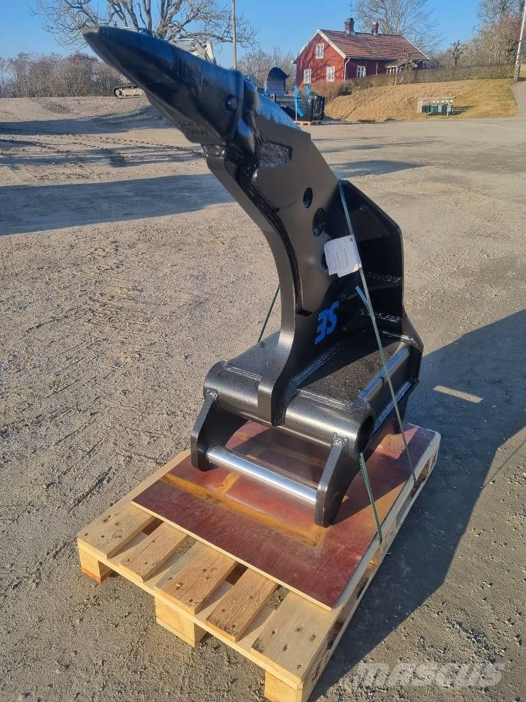 SE Equipment Tjälkrok S70 鬆土機