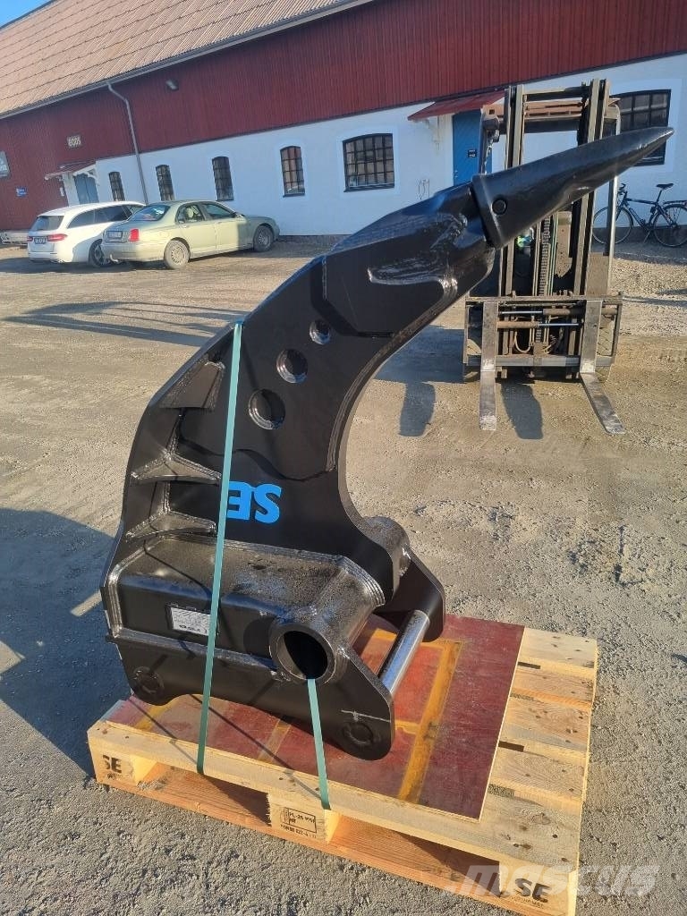 SE Equipment Tjälkrok S70 鬆土機