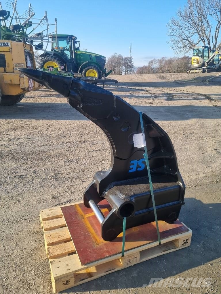 SE Equipment Tjälkrok S70 鬆土機
