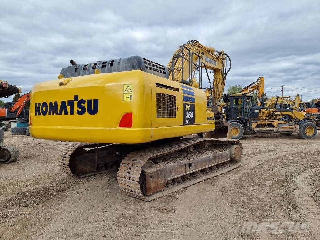 Komatsu PC 360 LC-10 حفارات زحافة