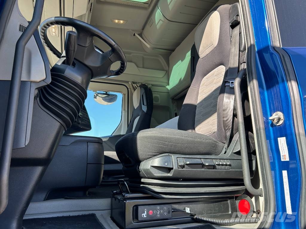 Ford F-Max Влекачи