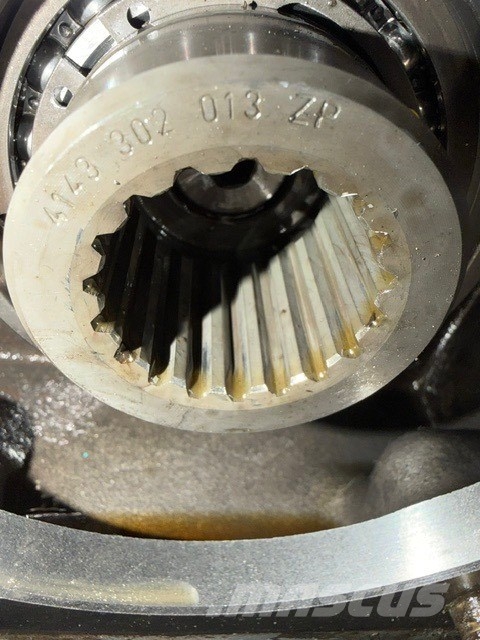 Liebherr A 316 USED TRANSMISSION ZF 2HL-100 Vaihteisto