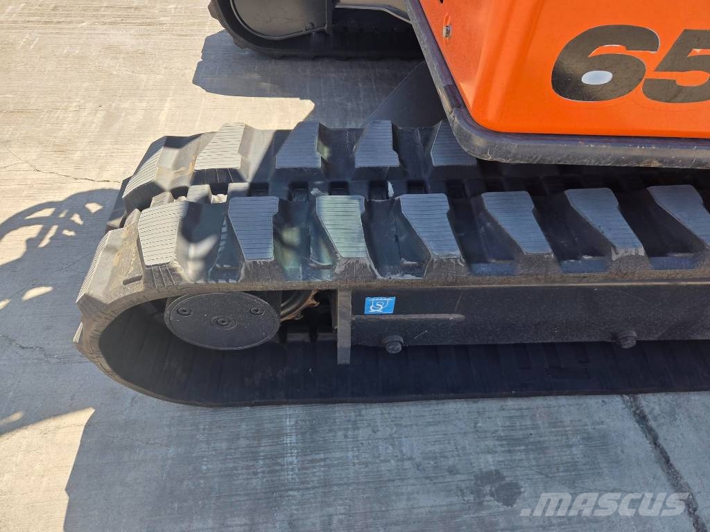 Hitachi ZX 65 USB-6, Quick coupler+3 buckets+breaker MTB25 Minikoparki