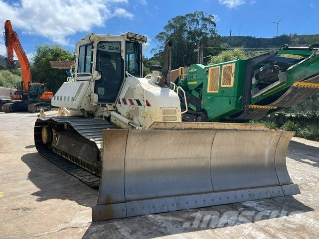 Komatsu D 61 PXi-24 Buldožerji goseničarji