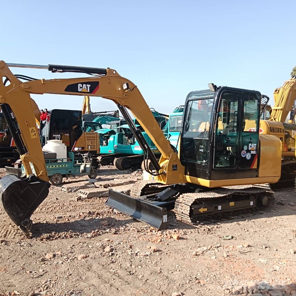 CAT 306E 中型挖掘机