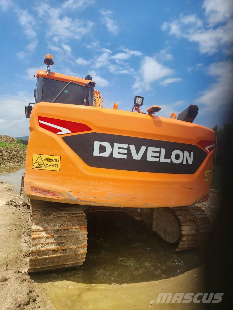 Doosan DX150LC-7 حفارات وسط 7 طن - 12 طن