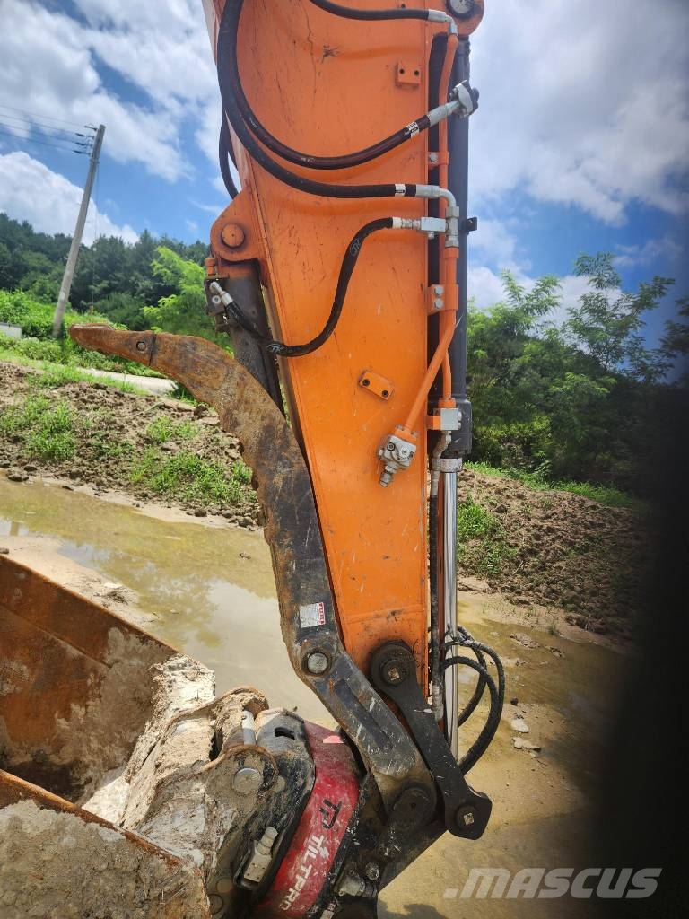 Doosan DX150LC-7 حفارات وسط 7 طن - 12 طن