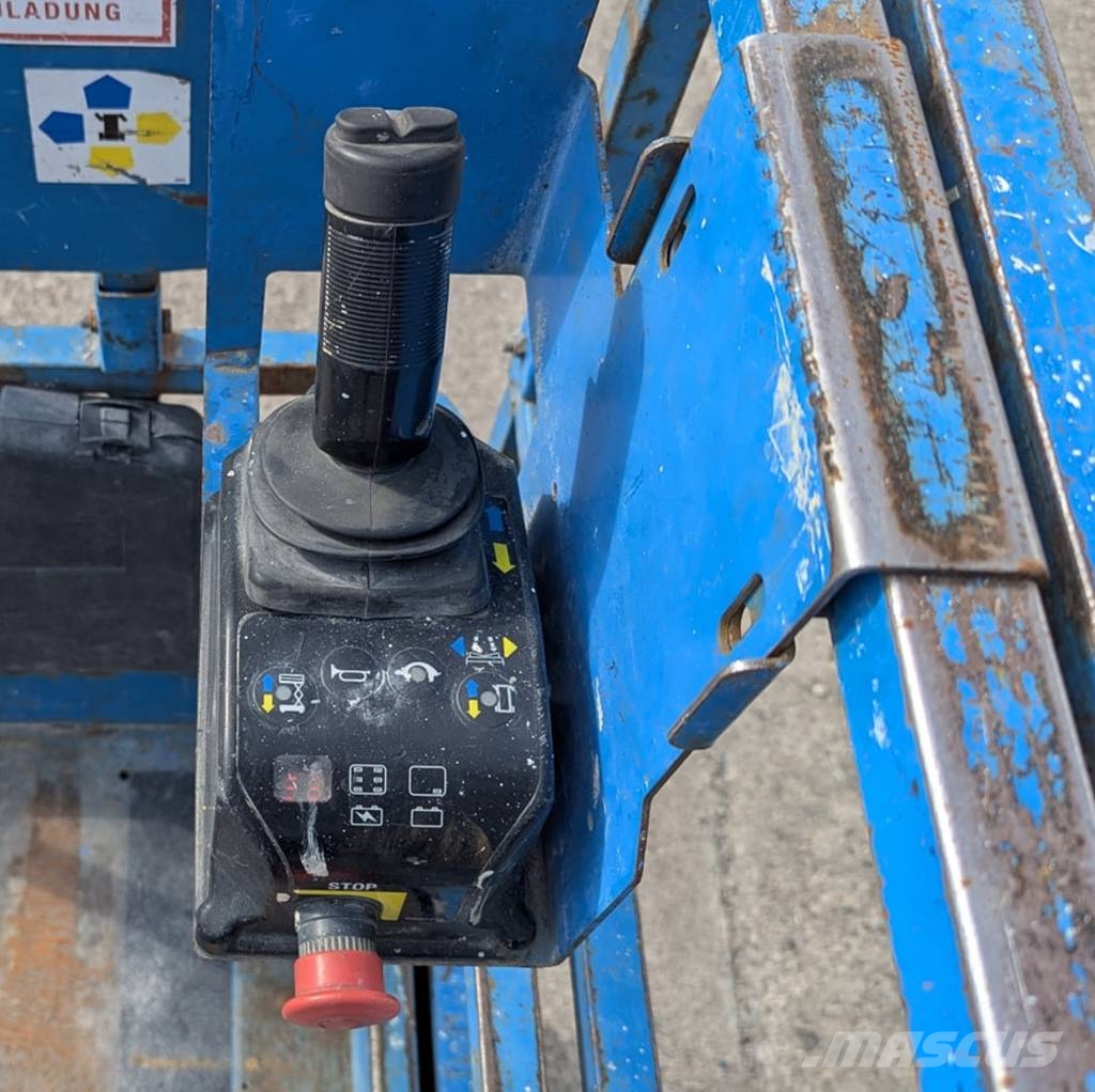 Genie GS1530 Saksilavat
