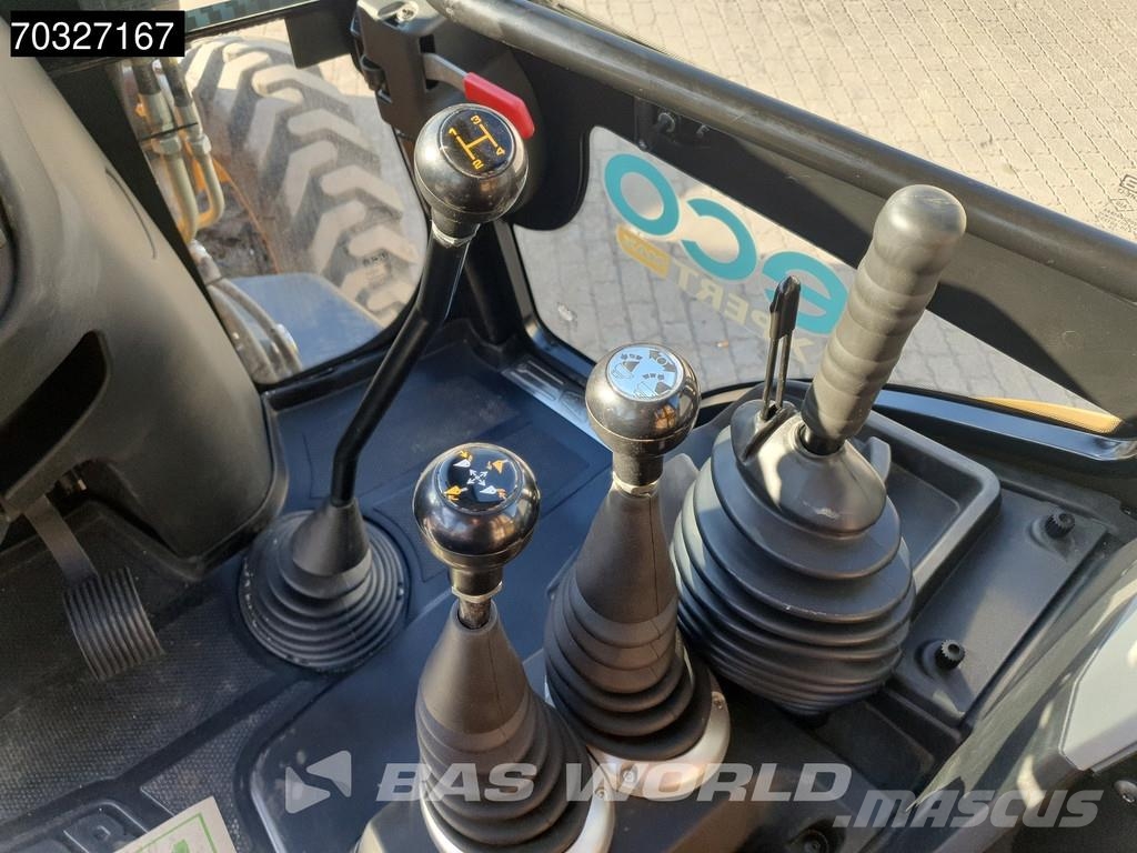 JCB 3DX PLUS Rovokopači