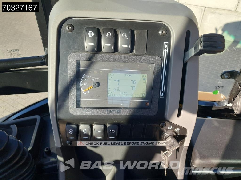 JCB 3DX PLUS Rovokopači