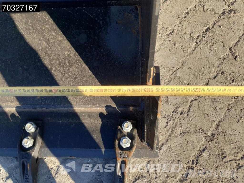 JCB 3DX PLUS Rovokopači