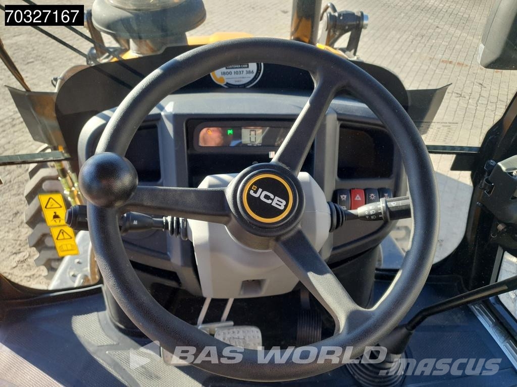 JCB 3DX PLUS 4WD - 4/1 BUCKET - TELESCOPIC STICK - HP Retrocargadoras