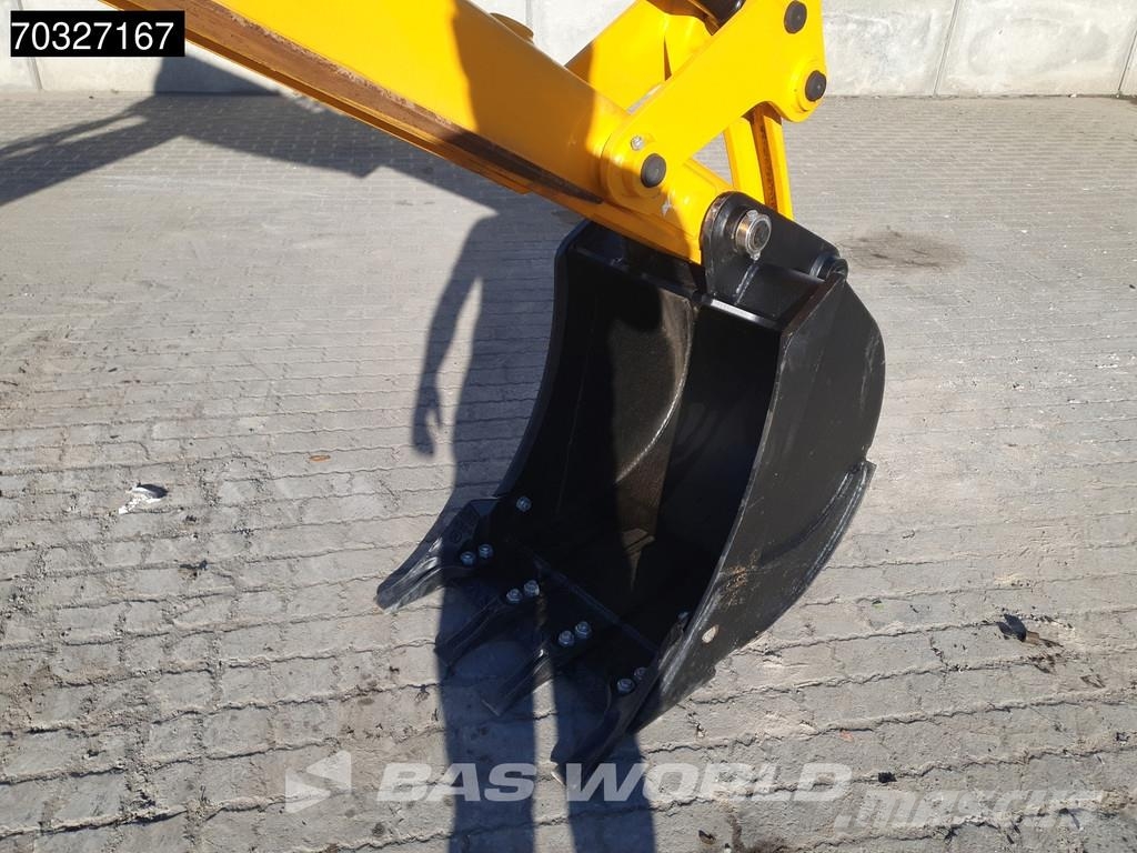 JCB 3DX PLUS 4WD - 4/1 BUCKET - TELESCOPIC STICK - HP Retrocargadoras