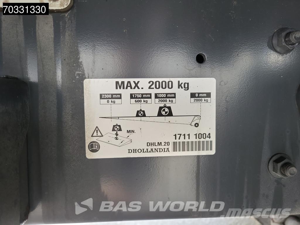 DAF LF 260 4X2 19tonner curtainsides 2000kg Ladebordwa Camiones de caja de lona
