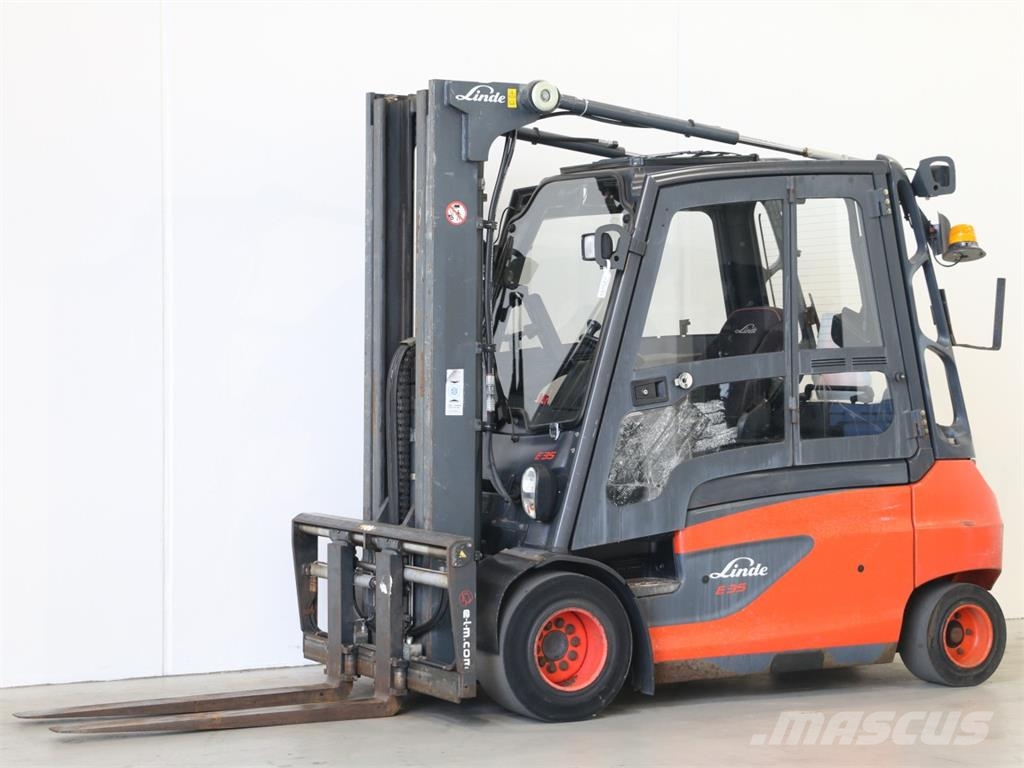 Linde 4-hjulet el-truck Electric forklifts