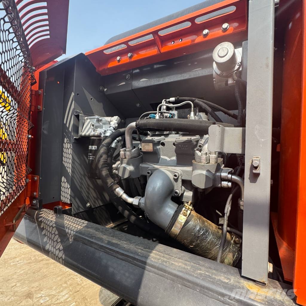 Hitachi 210LC Escavadeiras de esteiras