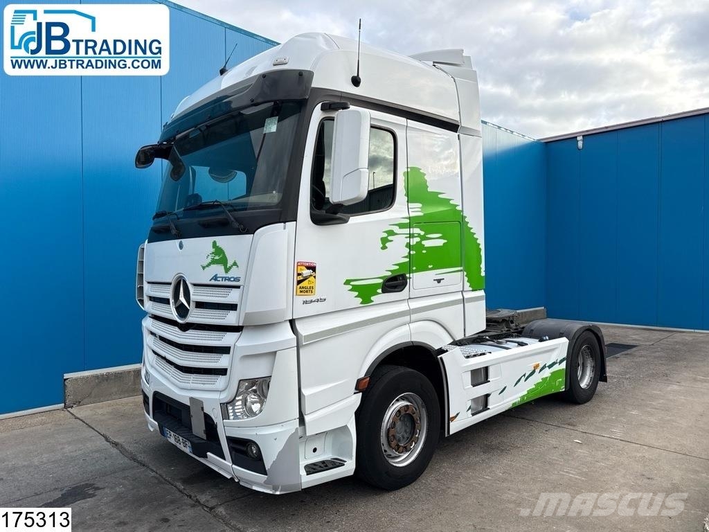 Mercedes-Benz Actros 1845 EURO 6 Sattelzugmaschinen