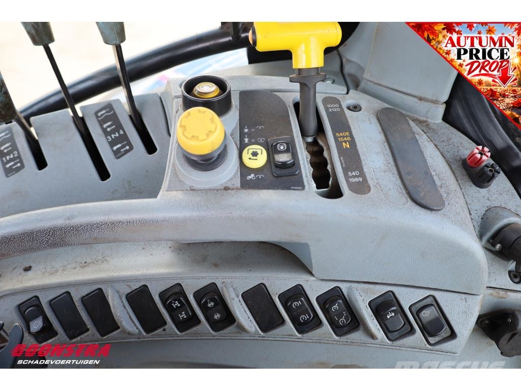 New Holland T6020 ELITE BY 2012 8.421 Uur Tractores