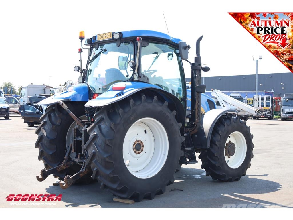 New Holland T6020 ELITE BY 2012 8.421 Uur Tractores