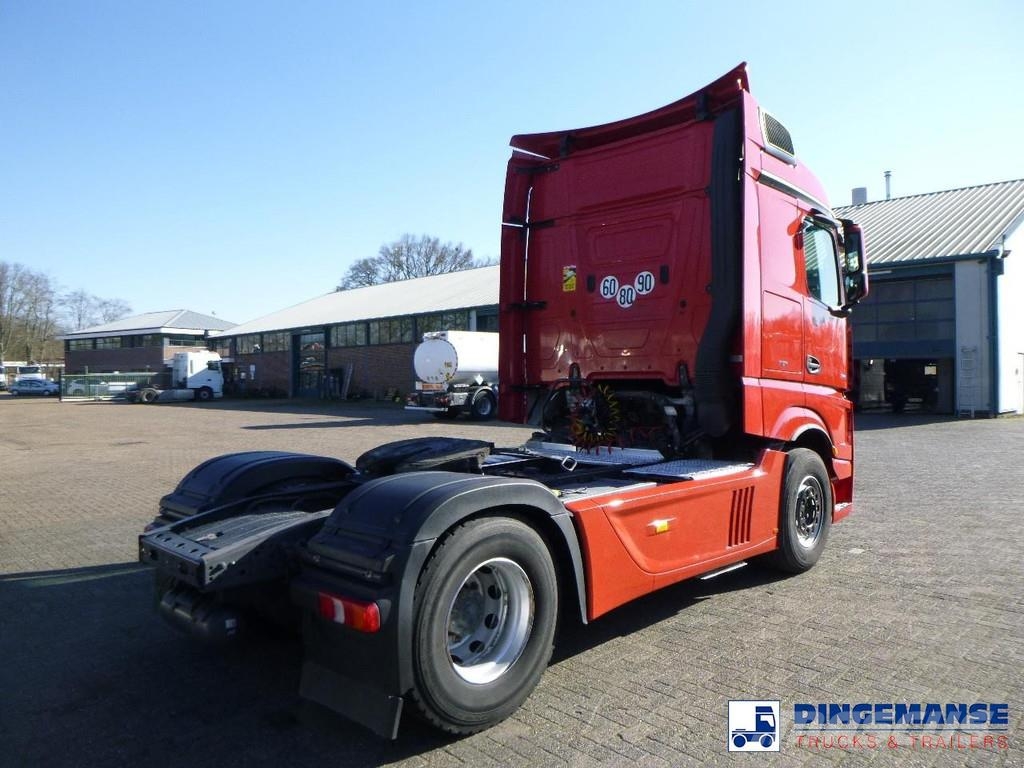 Mercedes-Benz Actros 1845 4x2 Euro 6 曳引機組件