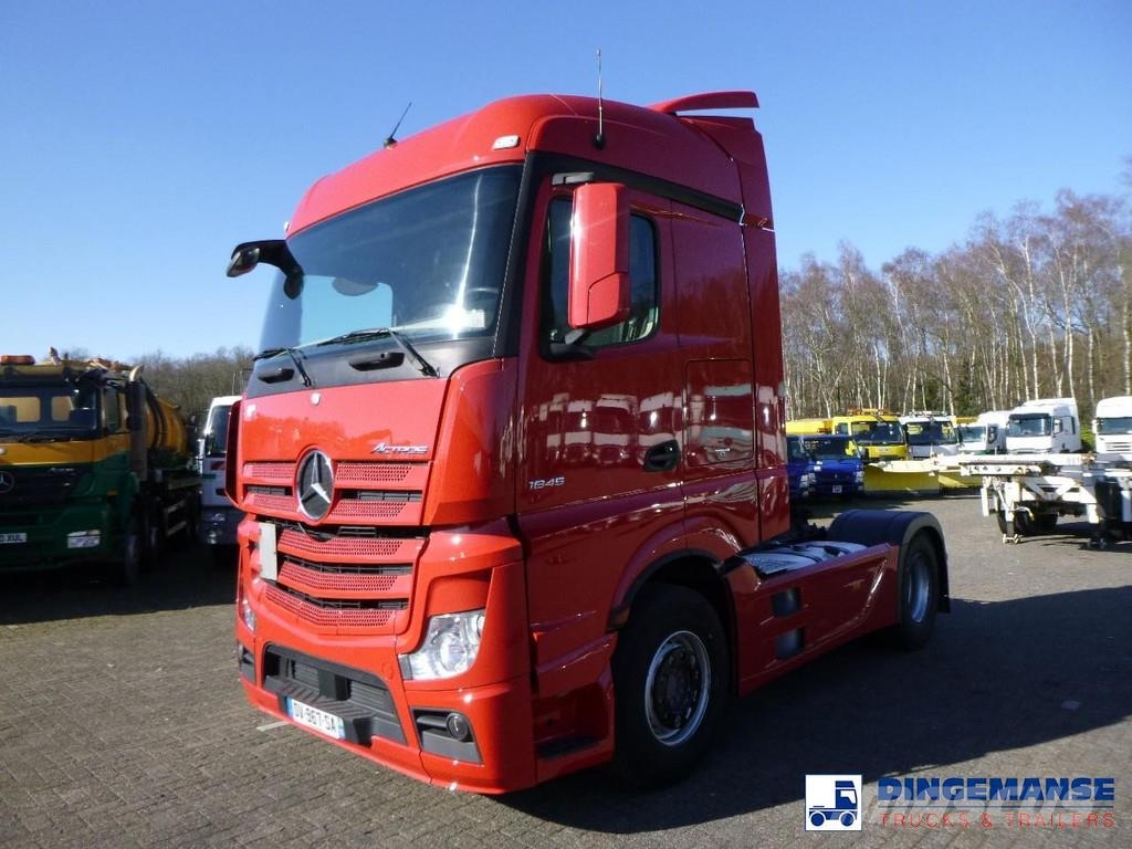 Mercedes-Benz Actros 1845 4x2 Euro 6 曳引機組件