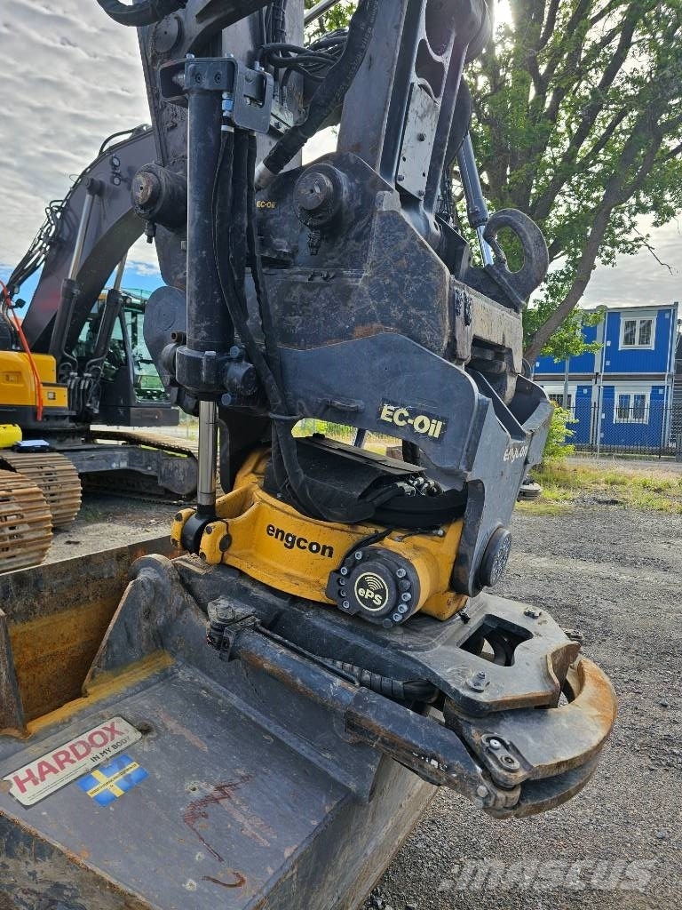 Volvo ECR 355 E , Begagnad SÄLJES 履带挖掘机