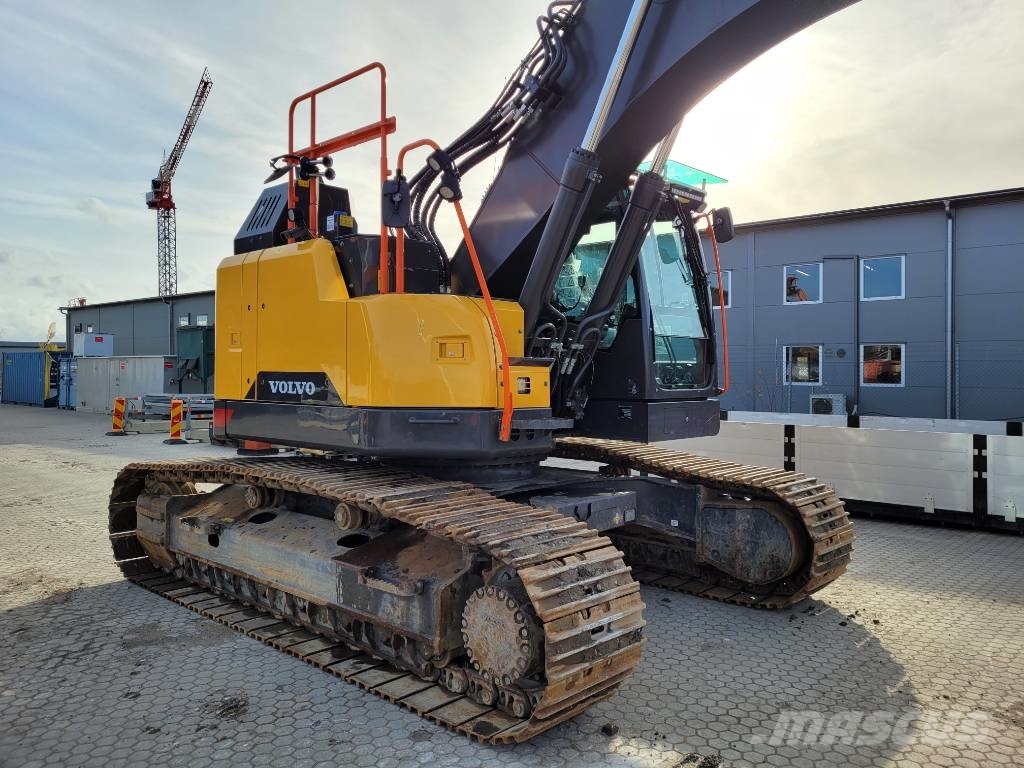 Volvo ECR 355 E , Begagnad SÄLJES 履带挖掘机