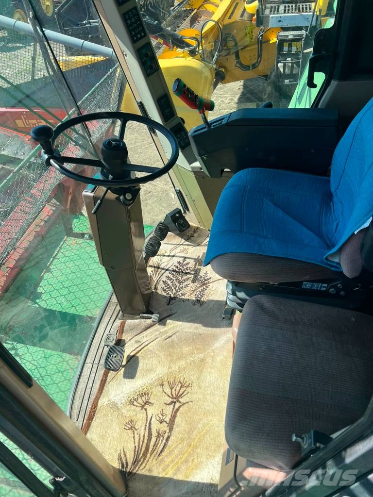 John Deere 2058 Mietitrebbiatrici