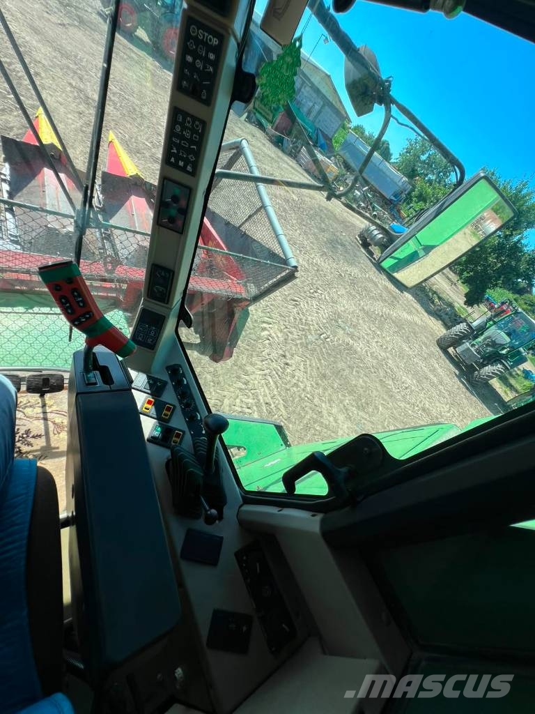 John Deere 2058 Mietitrebbiatrici