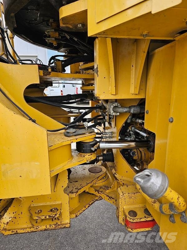 CAT 966K Hjullastare