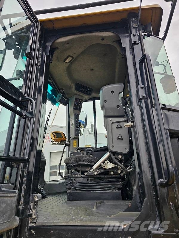 CAT 966K Hjullastare