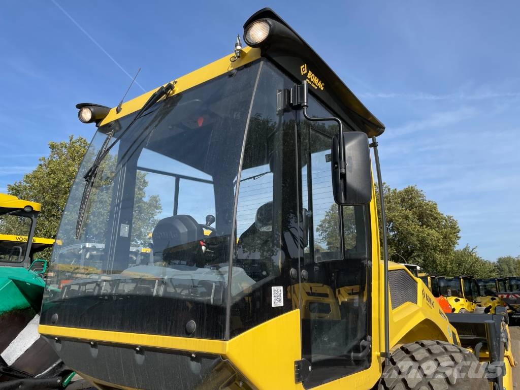 Bomag BW 213 D-5 Enojni valjarji