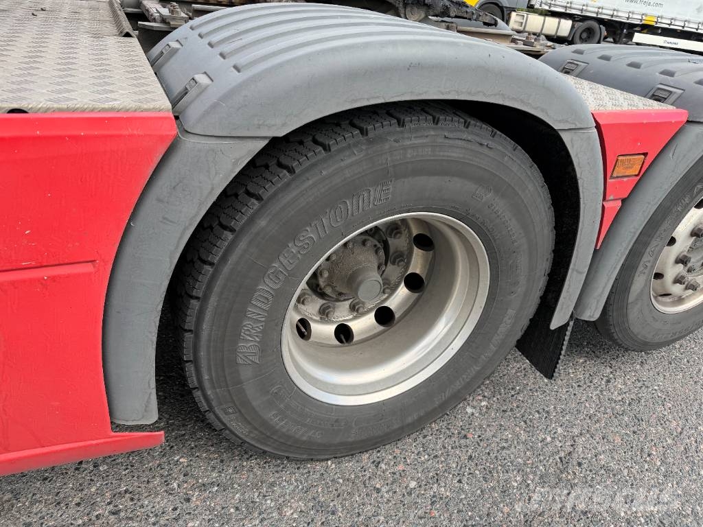 Scania R 490 Vetopöytäautot